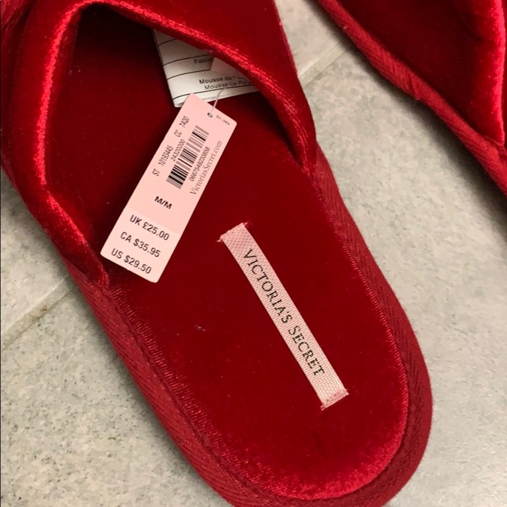 ▪️Victoria Secret ▪️slippers! NEW!! - Picture 5 of 9